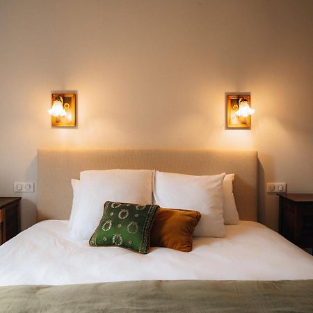 Hotel L'Abbaye 圣西普里安 外观 照片