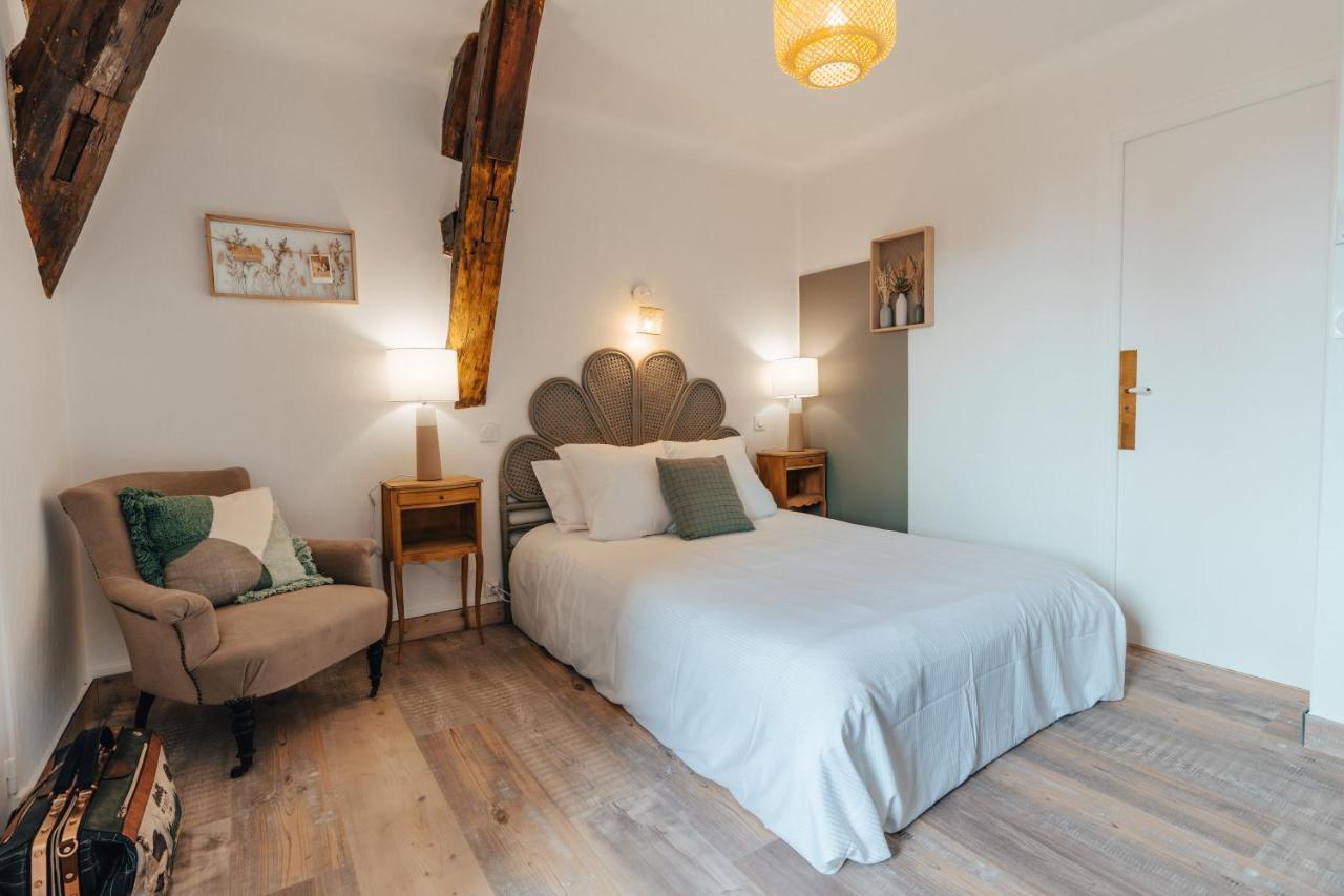 Hotel L'Abbaye 圣西普里安 外观 照片